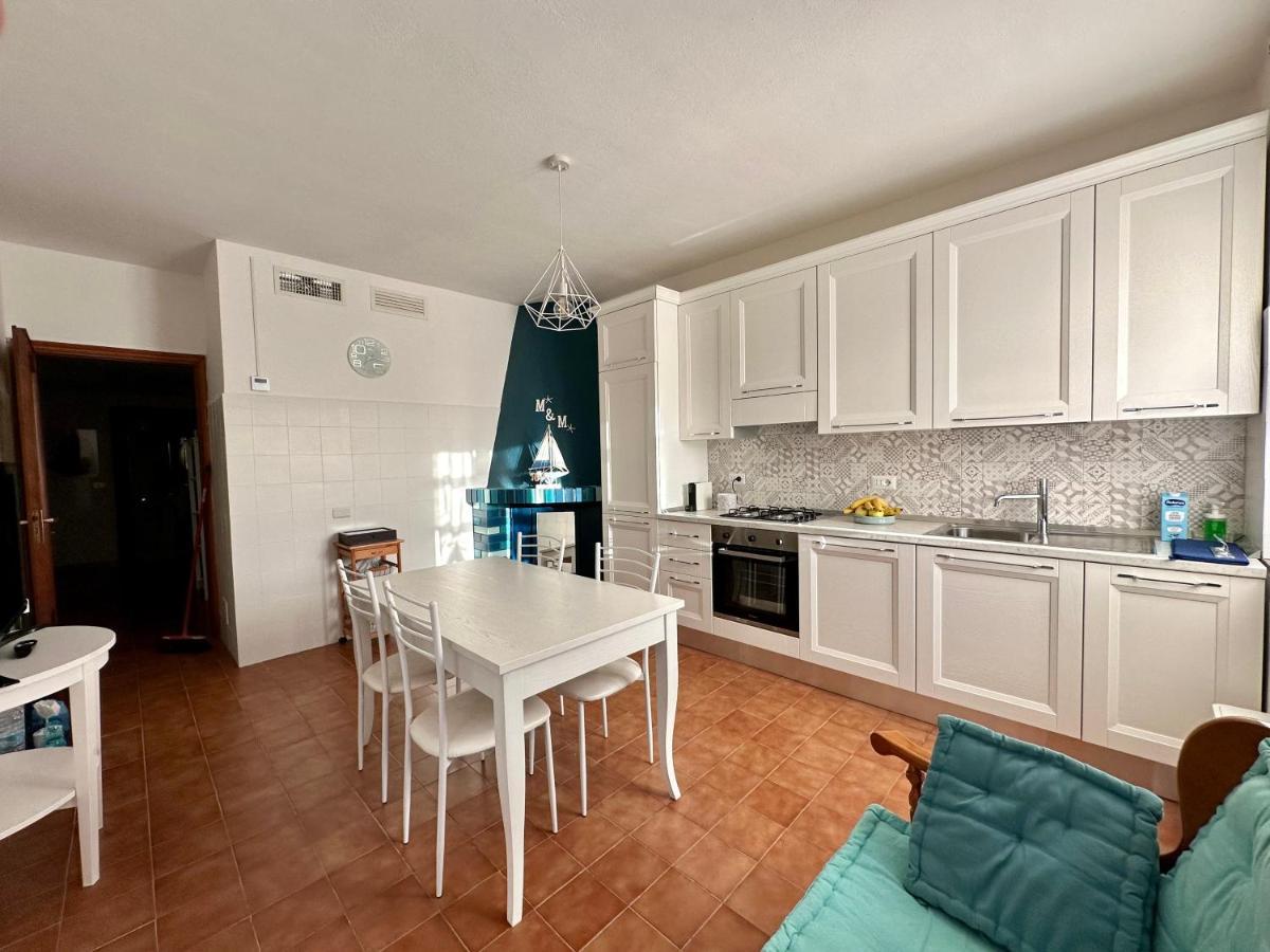 Appartement Residenza M.E.M. La Maddalena à La Maddalena  Extérieur photo