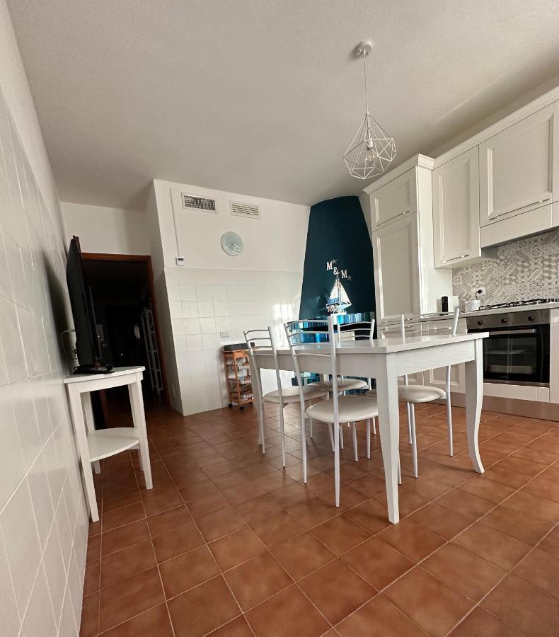 Appartement Residenza M.E.M. La Maddalena à La Maddalena  Extérieur photo