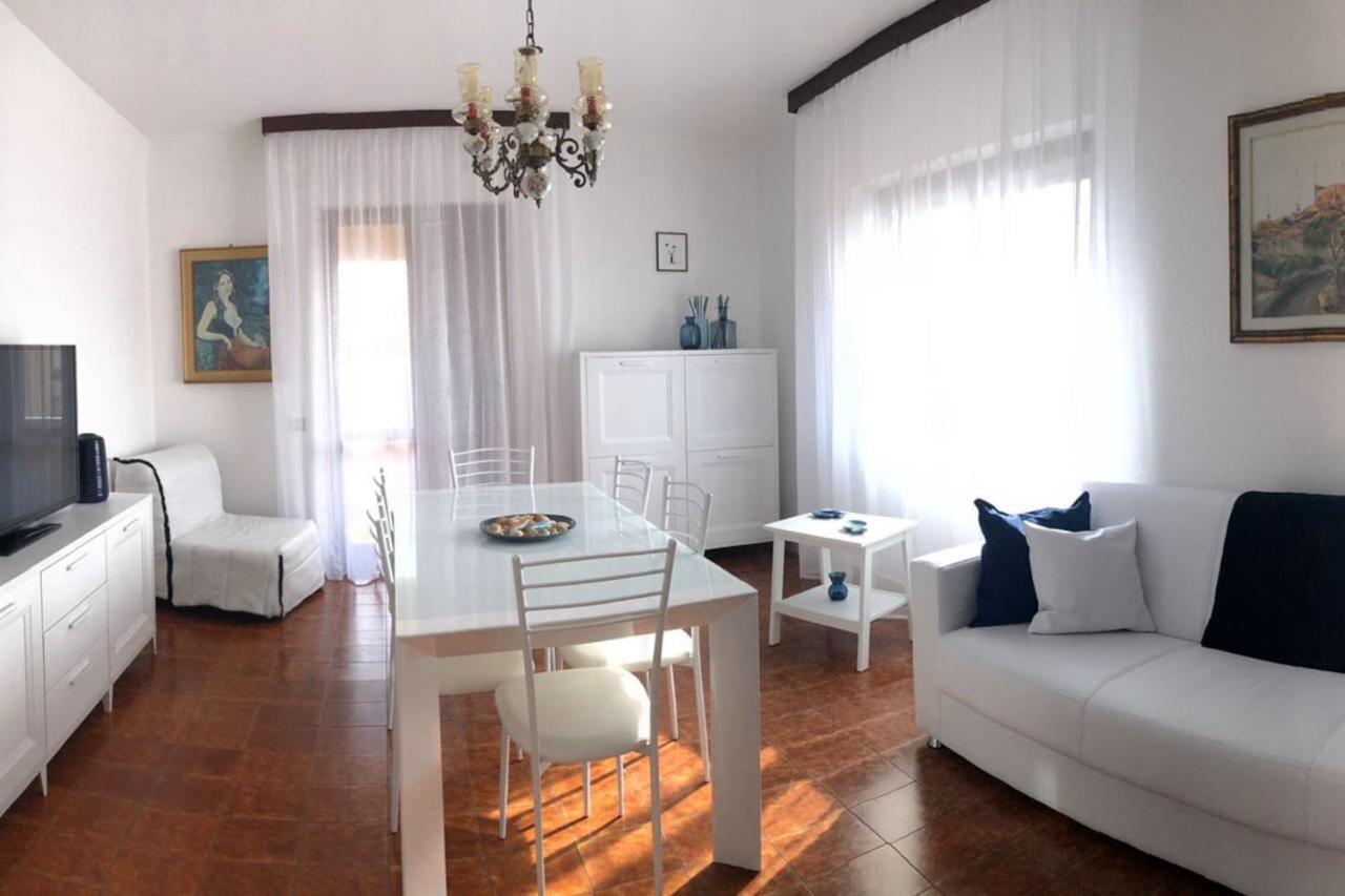 Appartement Residenza M.E.M. La Maddalena à La Maddalena  Extérieur photo
