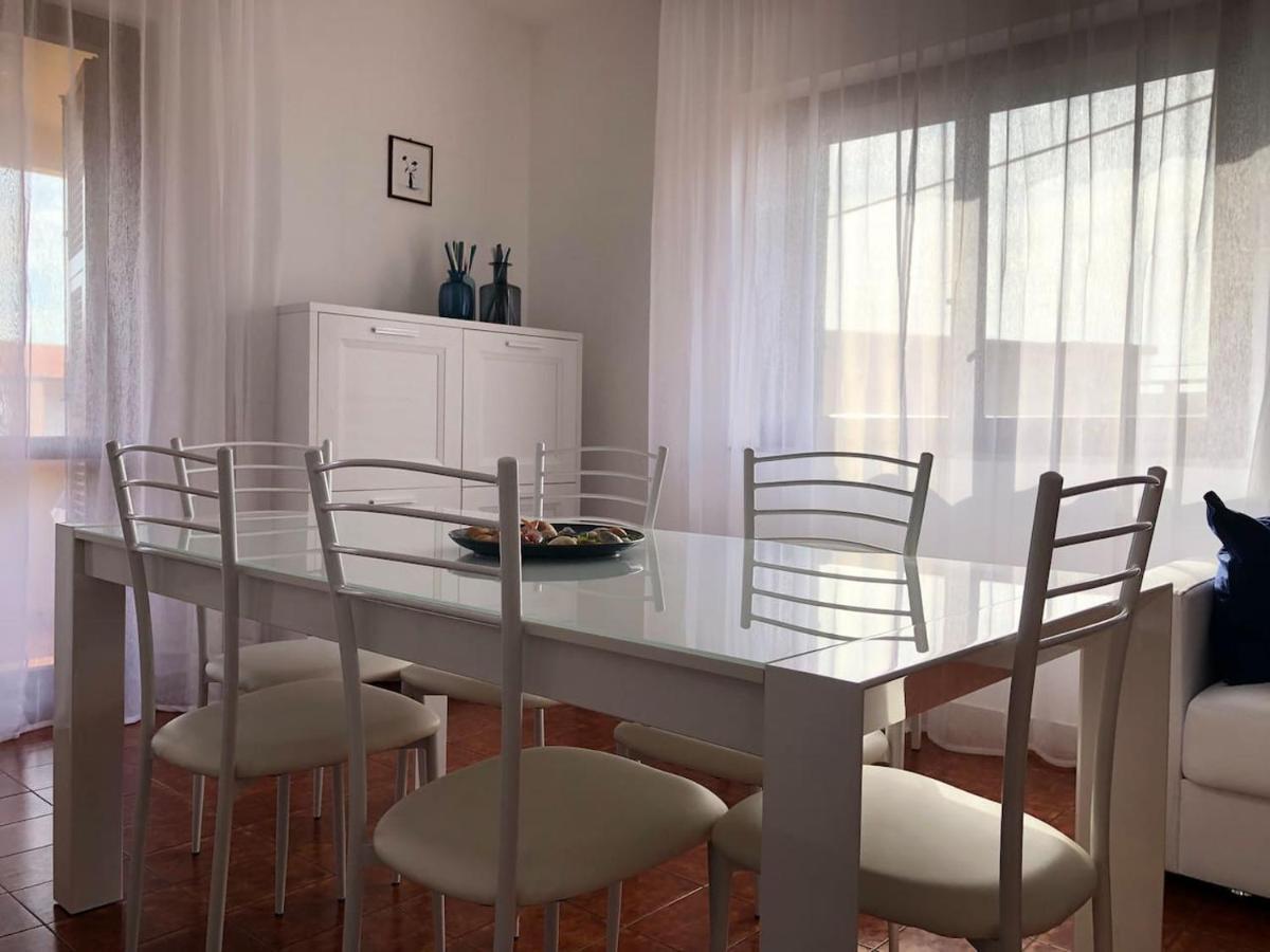 Appartement Residenza M.E.M. La Maddalena à La Maddalena  Extérieur photo